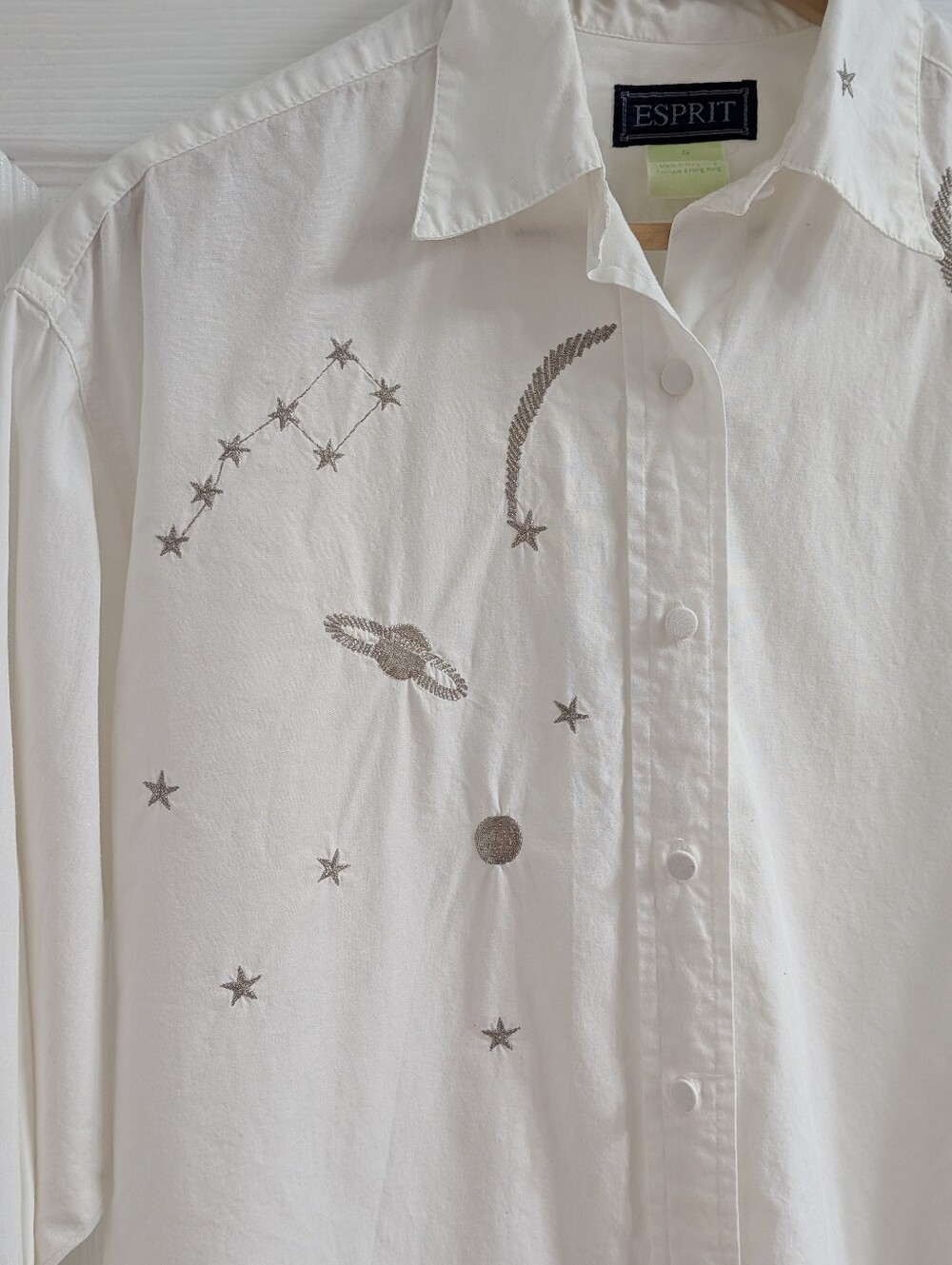 Vintage 90s‎ Esprit Celestial Embroidered Shirt White Stars Moon Made Hong Kong - Picture 2 of 7